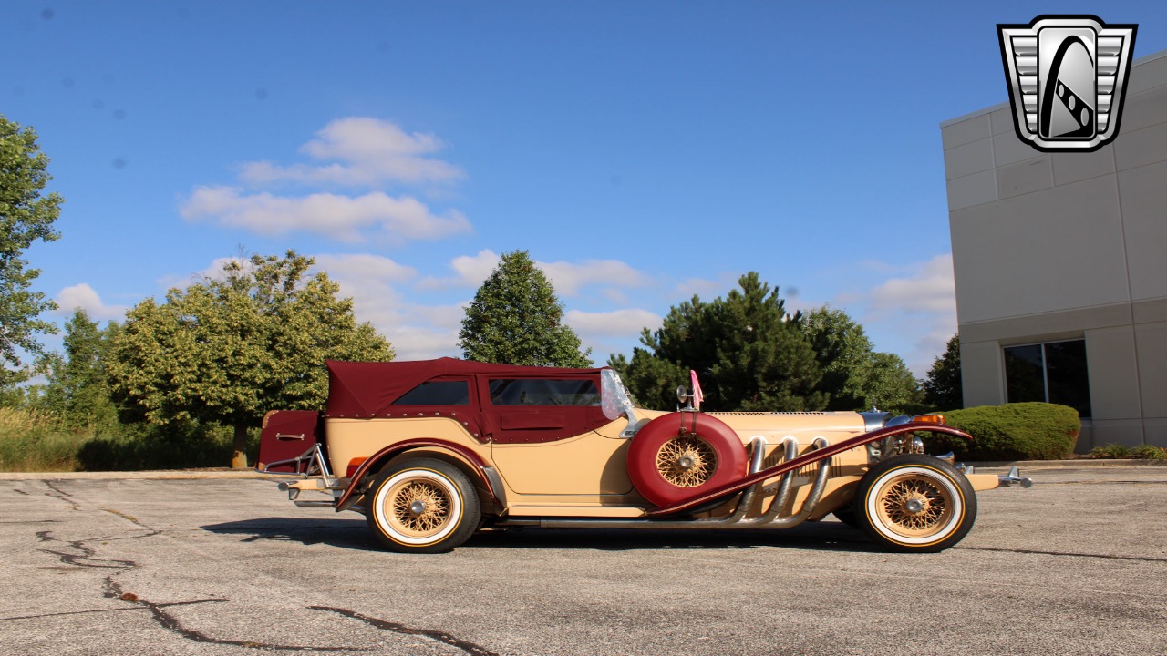 1974 EXCALIBUR Phaeton 39