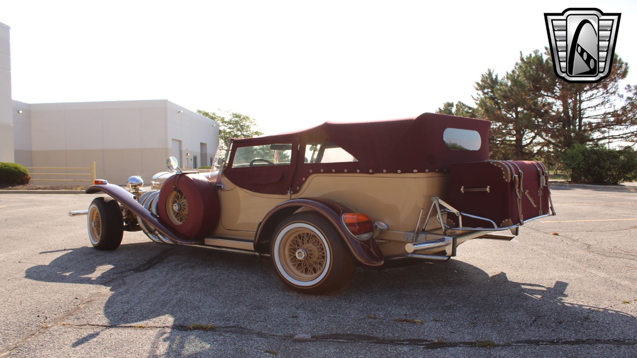 1974 EXCALIBUR Phaeton 47