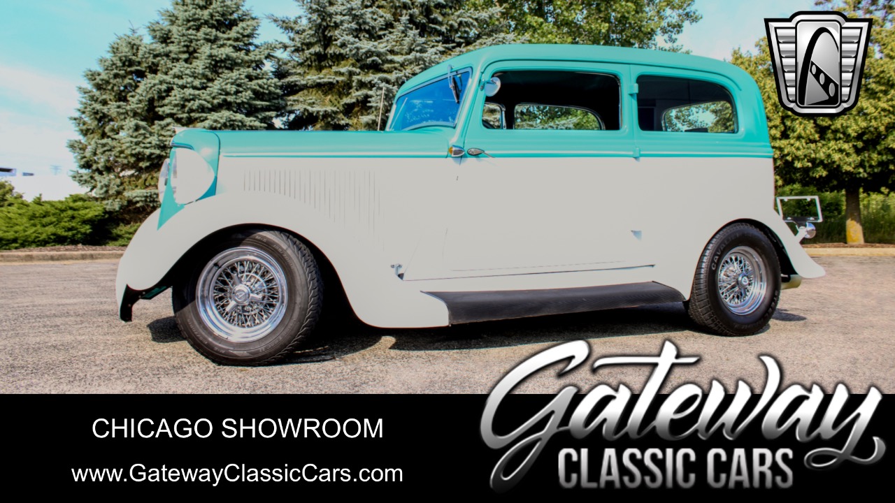 1934 Plymouth Coupe 1