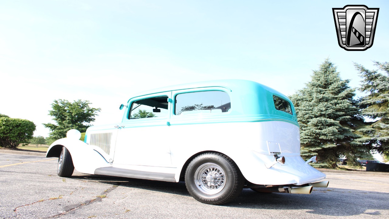 1934 Plymouth Coupe 39