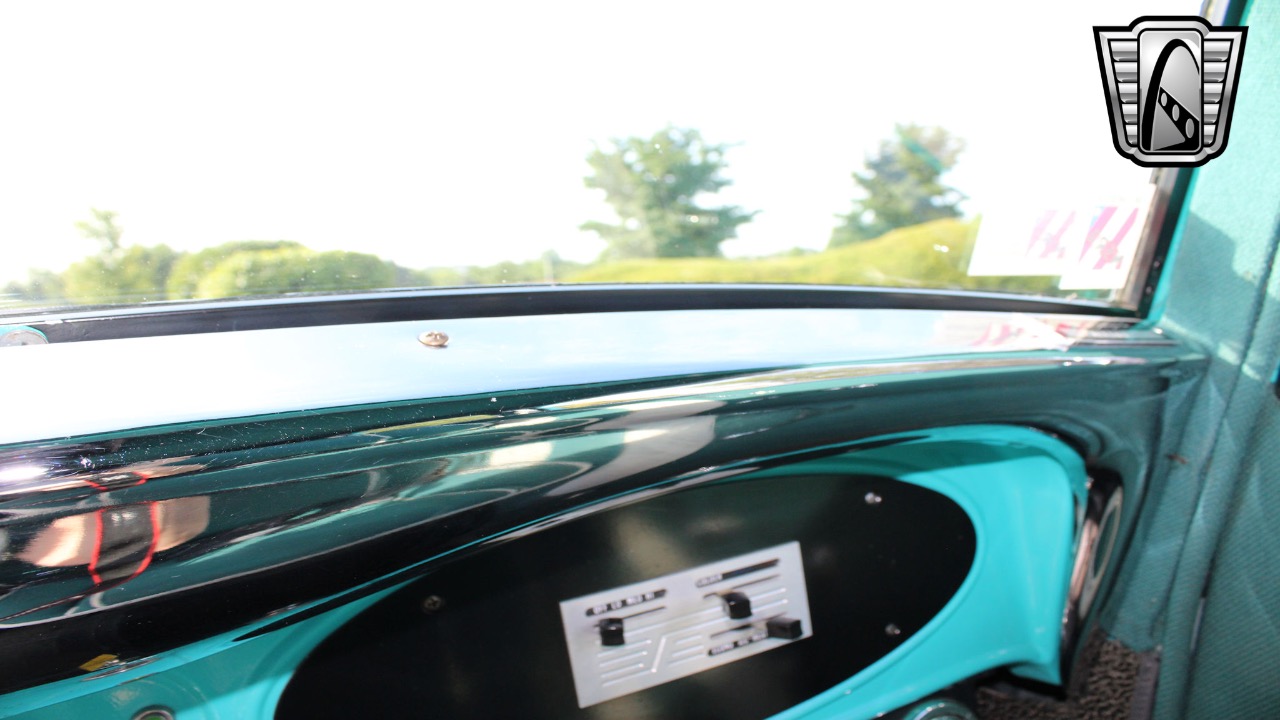 1934 Plymouth Coupe 81