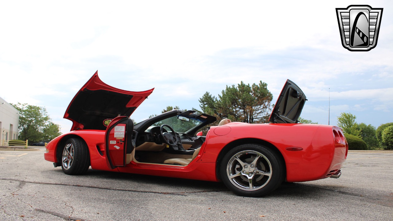 2000 Chevrolet Corvette 28