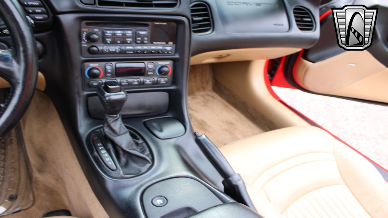 2000 Chevrolet Corvette 18
