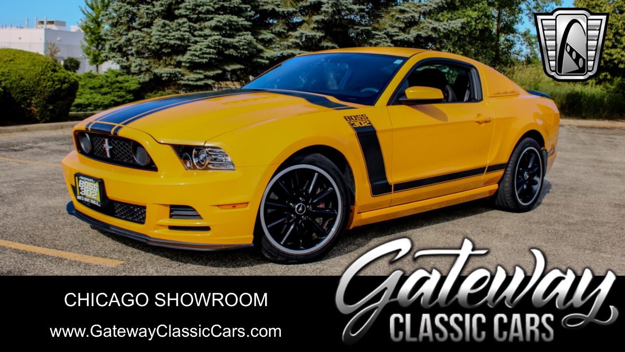 2013 Ford Mustang 1