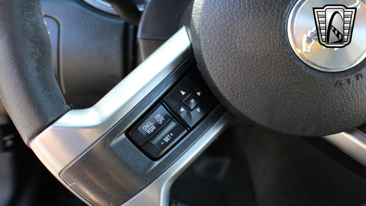 2013 Ford Mustang 77