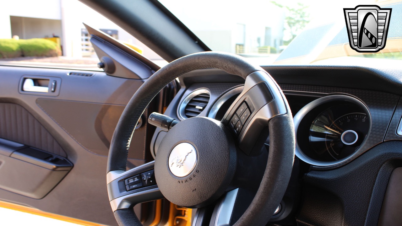 2013 Ford Mustang 78