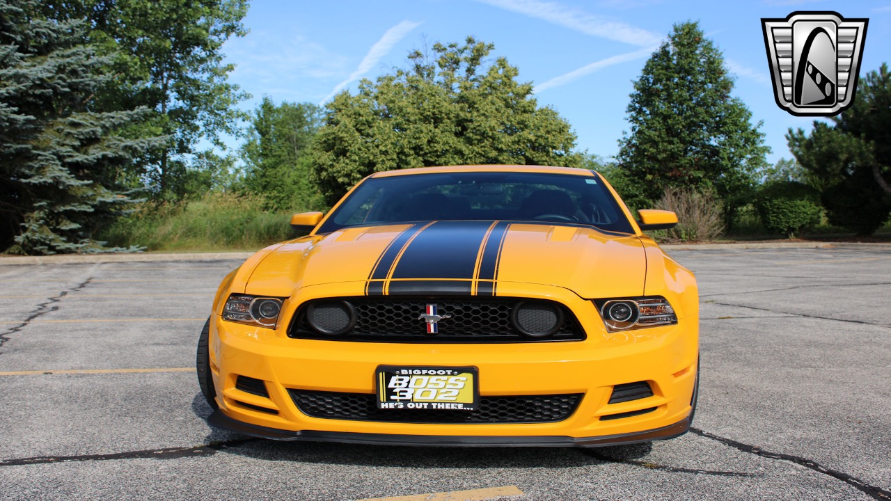 2013 Ford Mustang 36