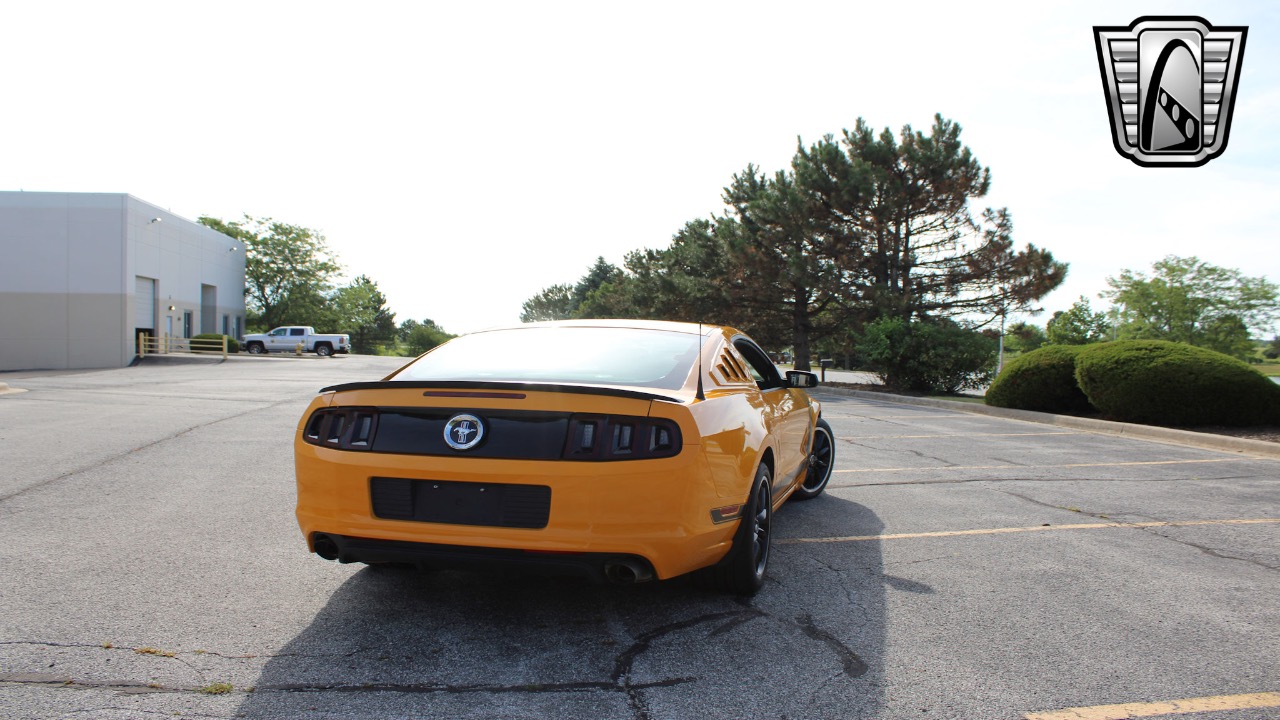 2013 Ford Mustang 41