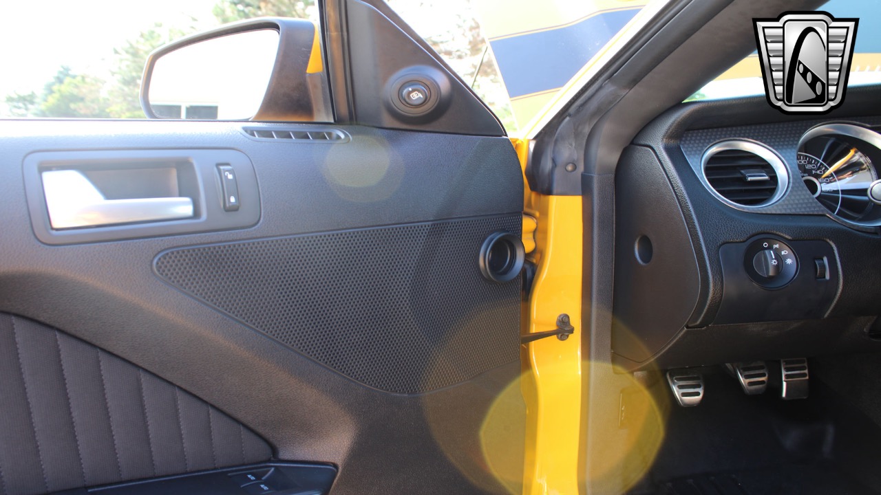 2013 Ford Mustang 61