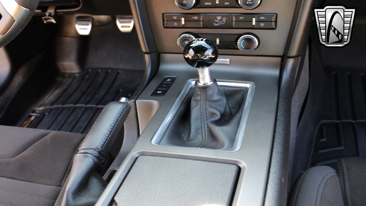 2013 Ford Mustang 84