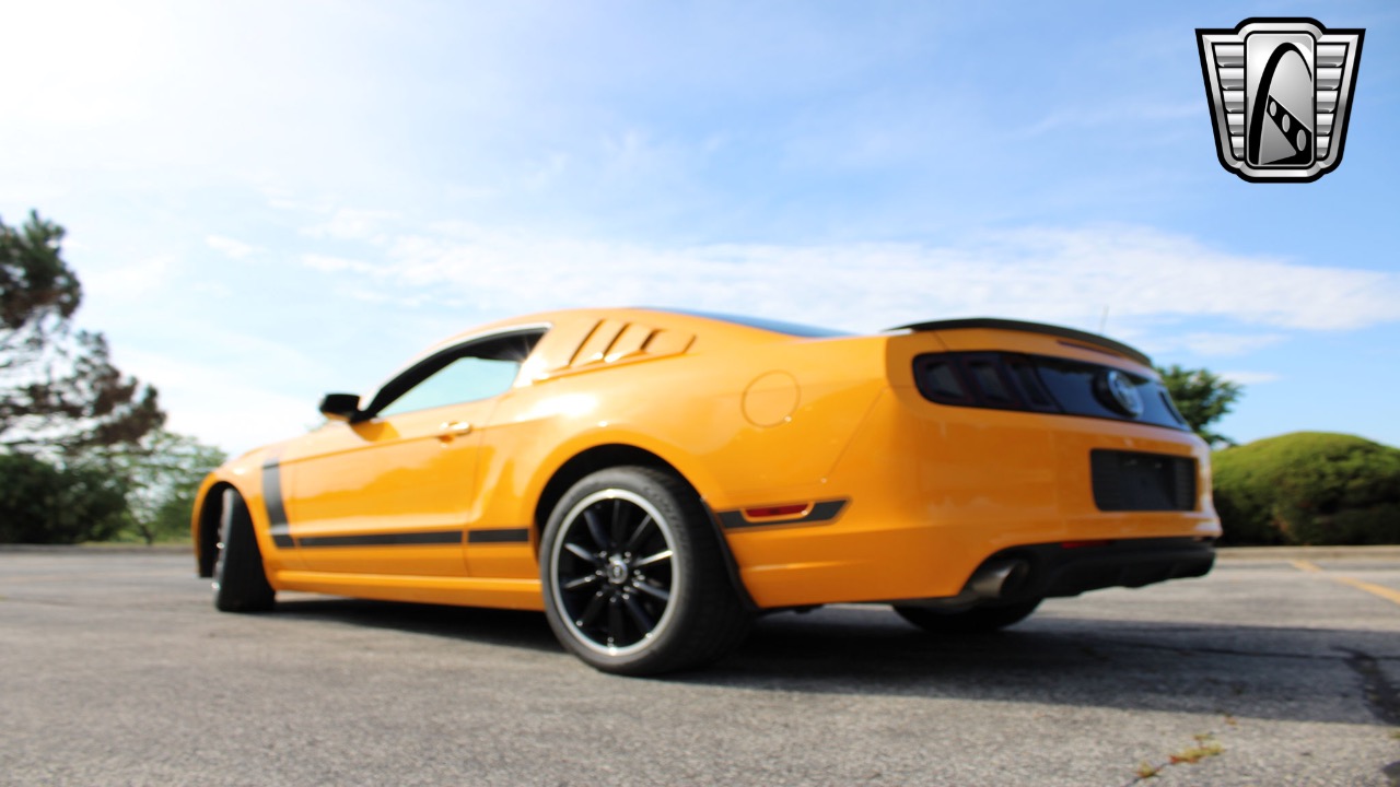 2013 Ford Mustang 42