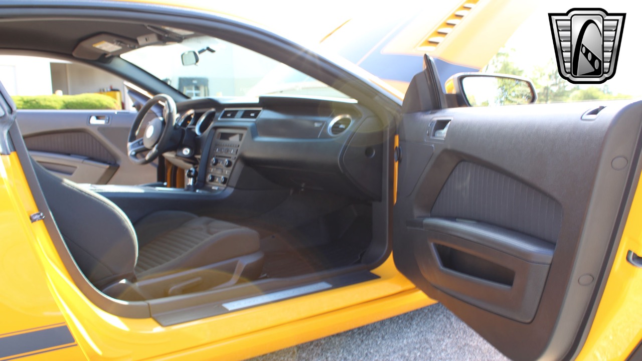 2013 Ford Mustang 89
