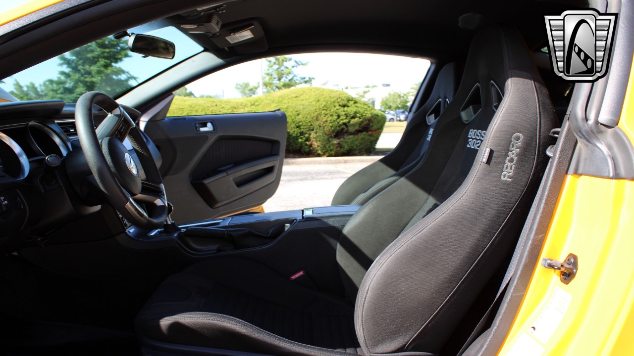 2013 Ford Mustang 94