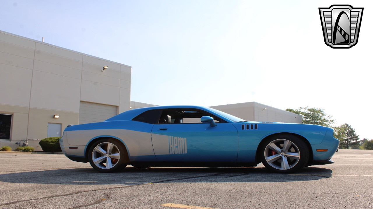 2010 Dodge Challenger 35