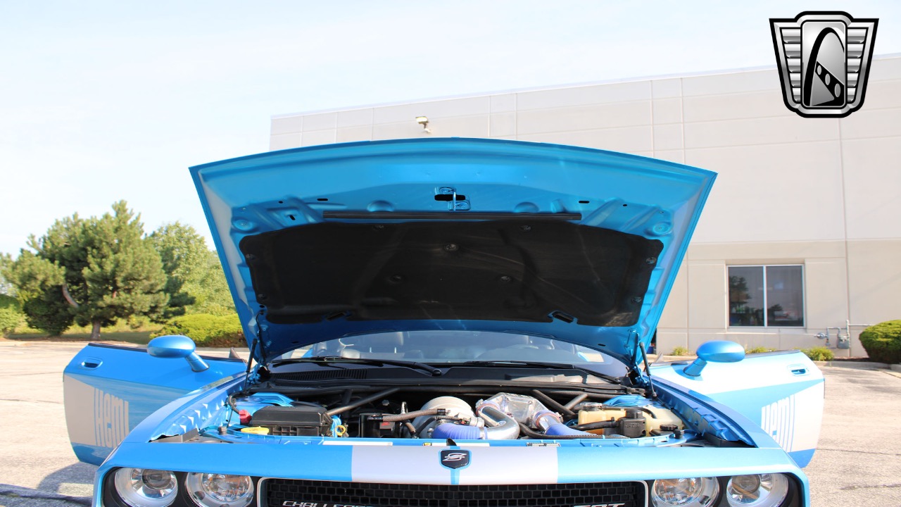2010 Dodge Challenger 9