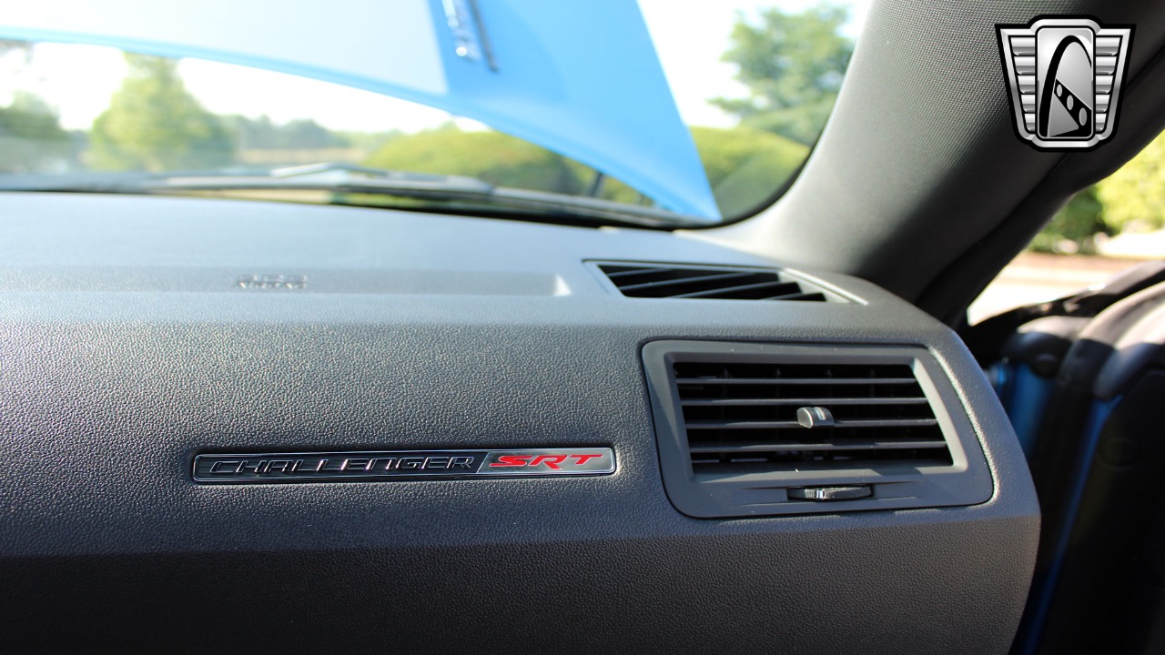 2010 Dodge Challenger 82