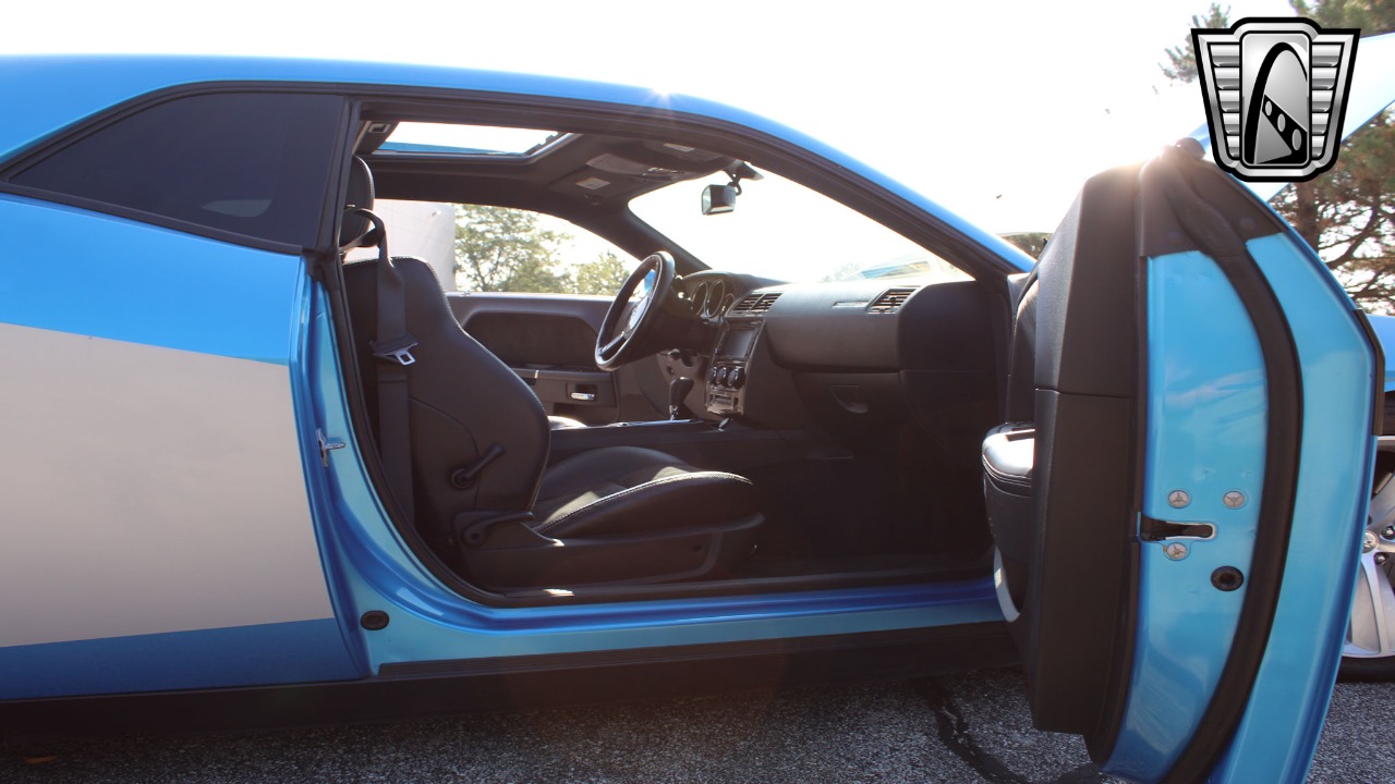 2010 Dodge Challenger 86
