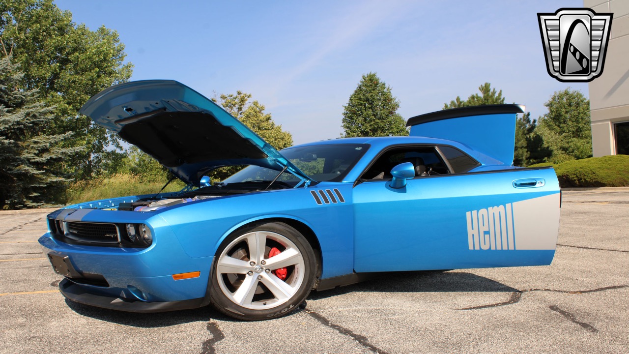 2010 Dodge Challenger 29