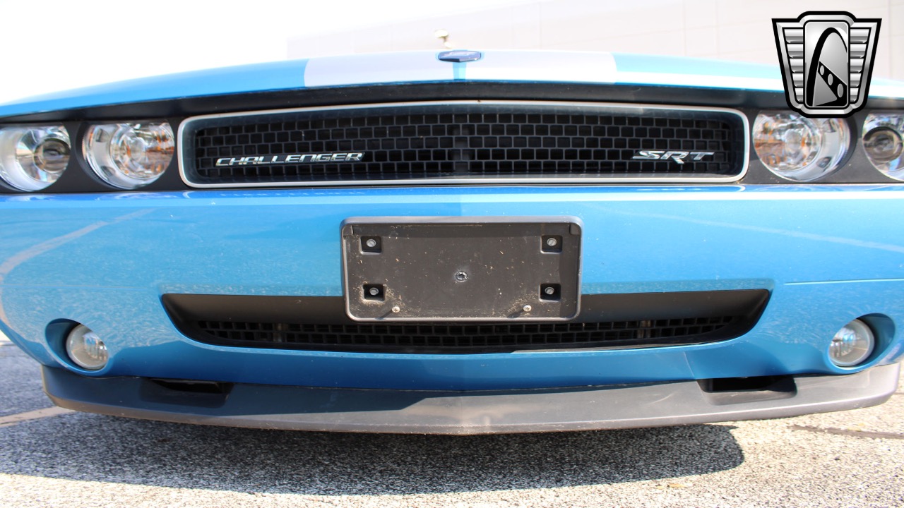 2010 Dodge Challenger 43