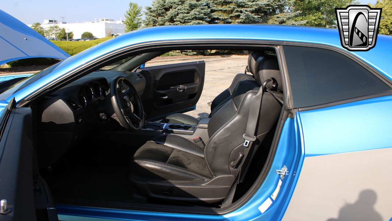 2010 Dodge Challenger 68