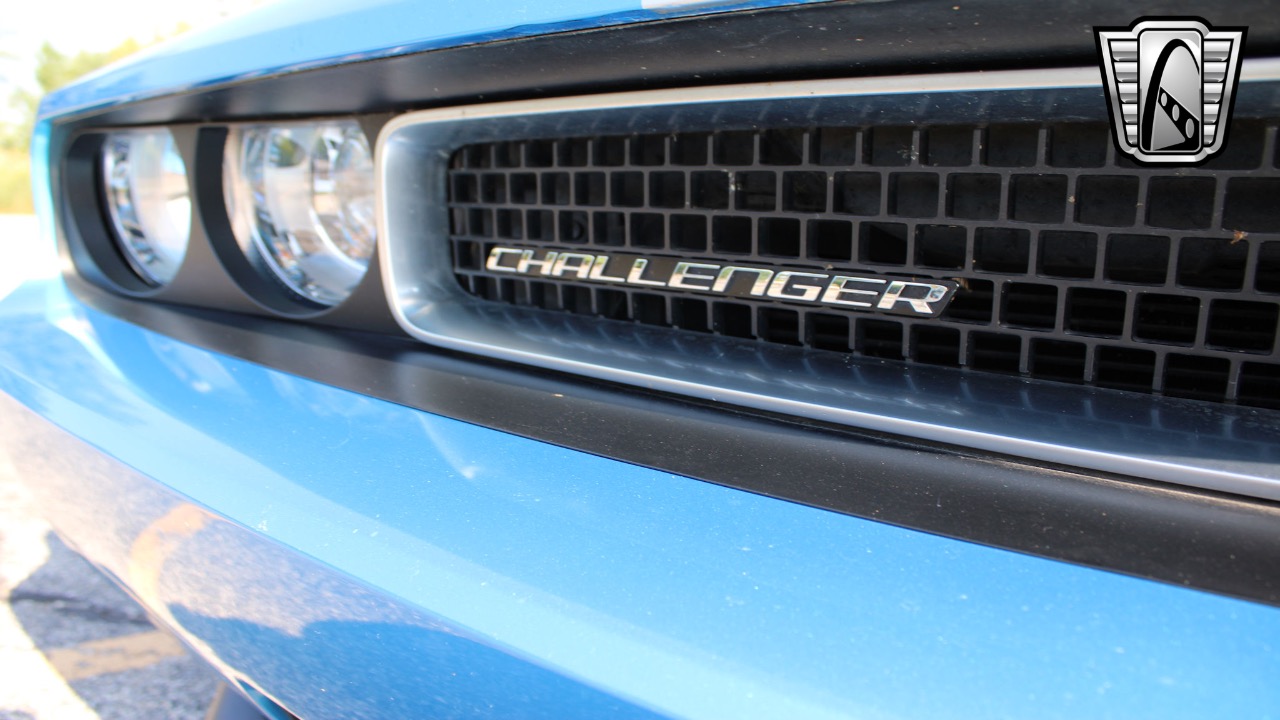 2010 Dodge Challenger 21