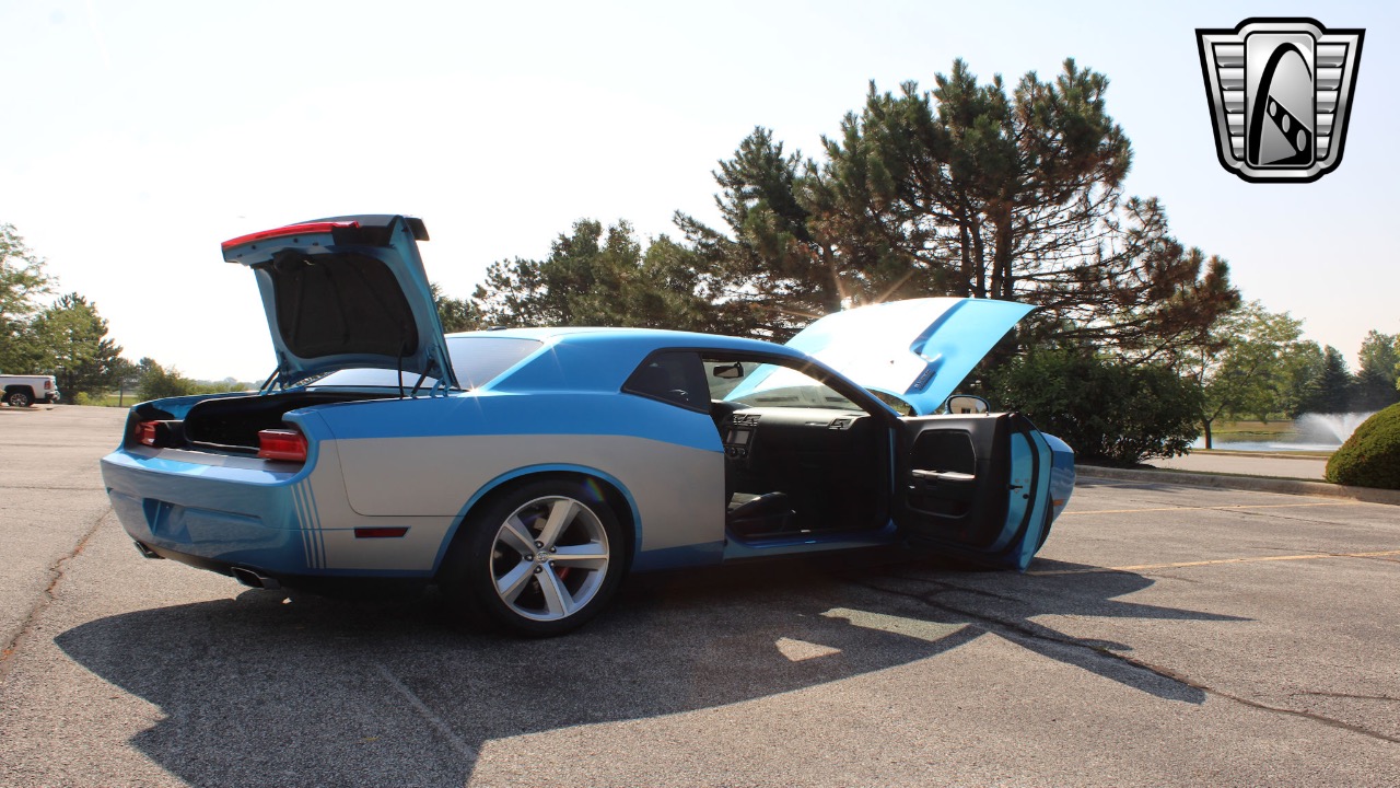 2010 Dodge Challenger 31