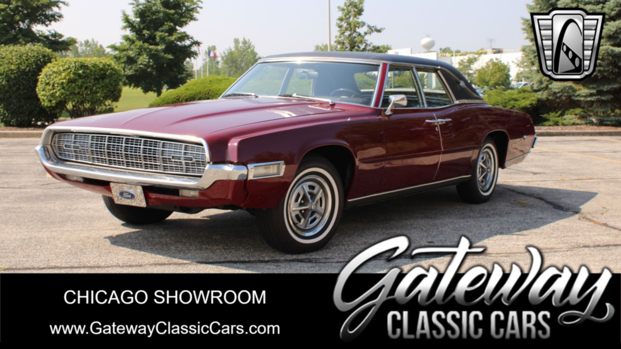 1968 Ford Thunderbird 1