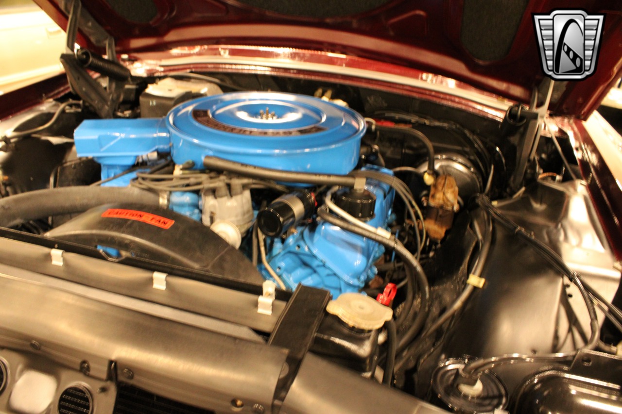 1968 Ford Thunderbird 53