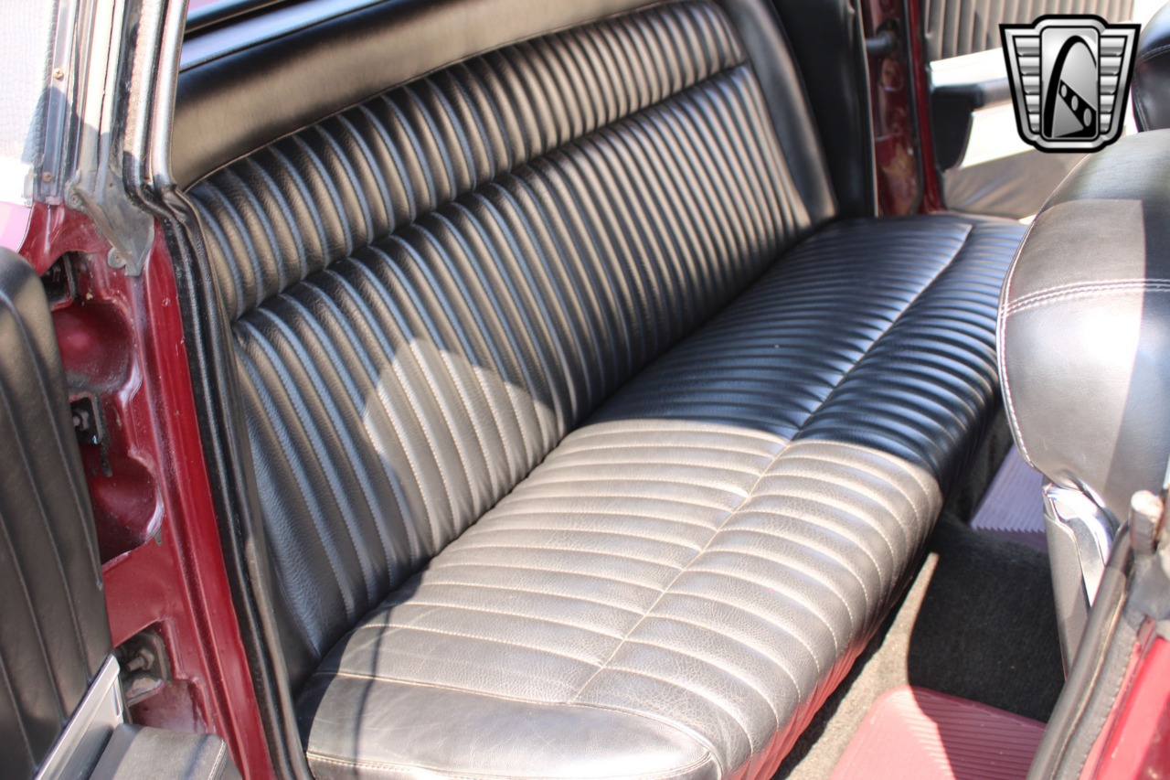 1968 Ford Thunderbird 27