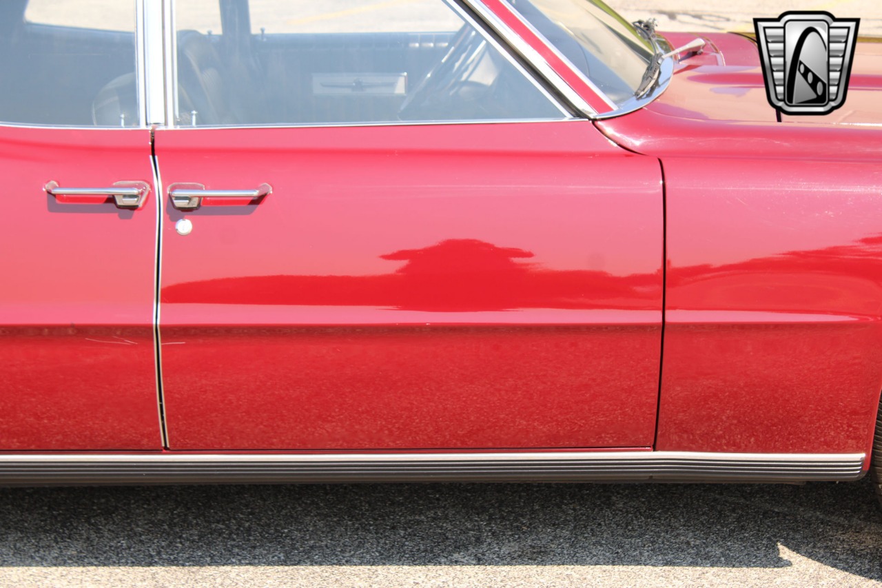 1968 Ford Thunderbird 73