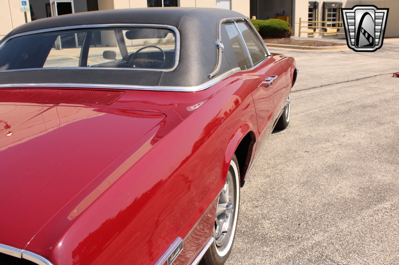 1968 Ford Thunderbird 84