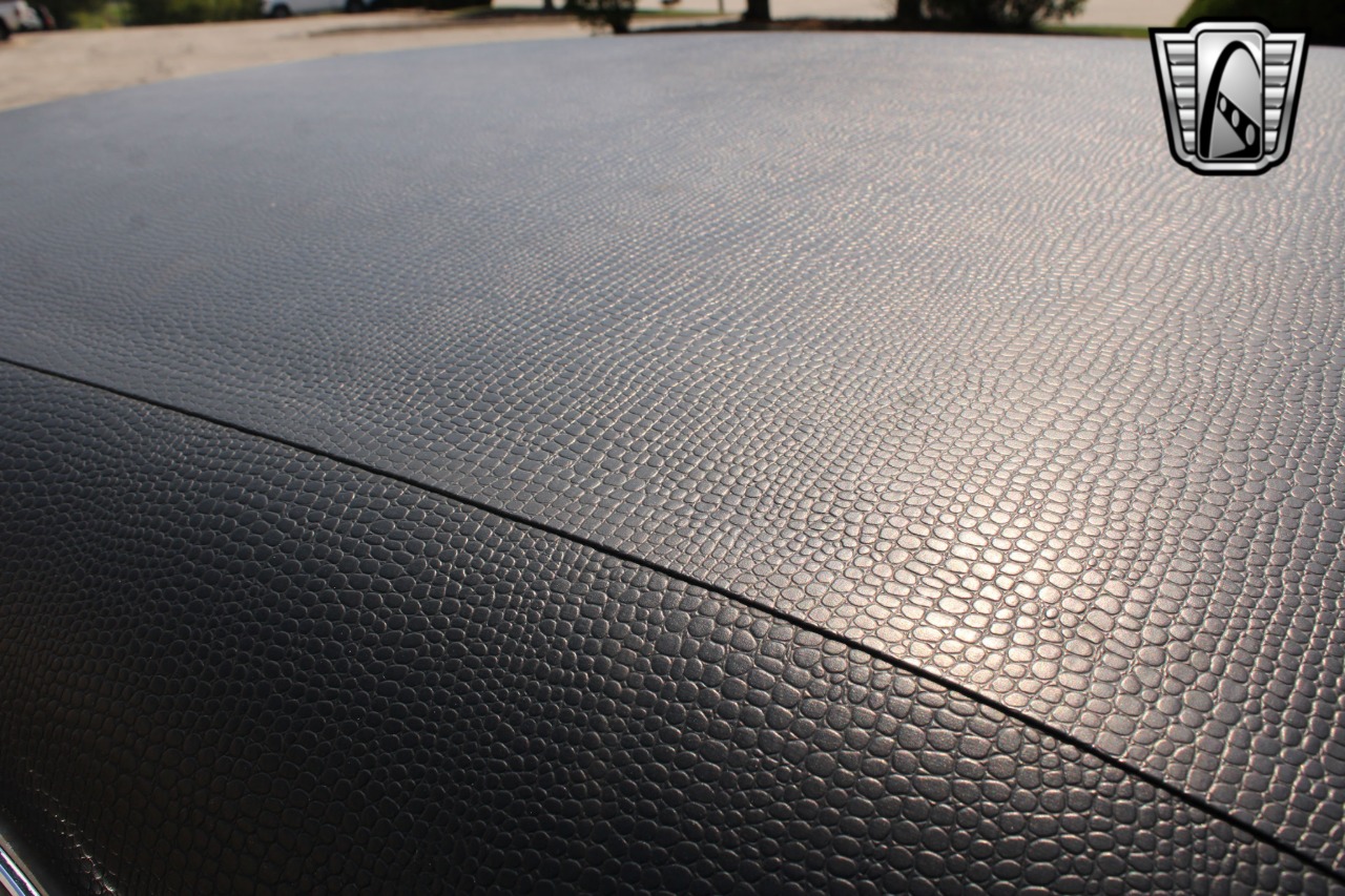 1968 Ford Thunderbird 86