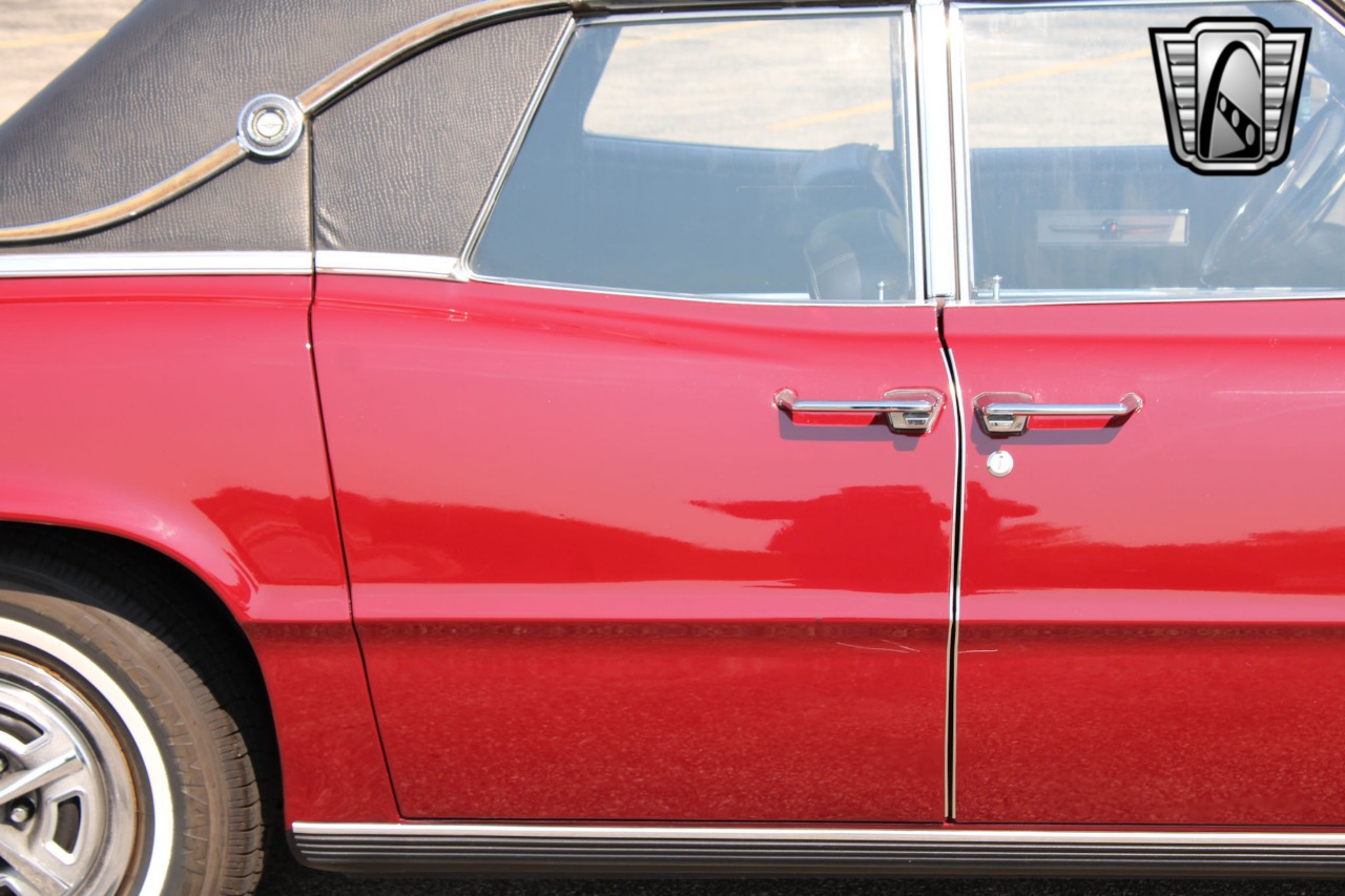 1968 Ford Thunderbird 15