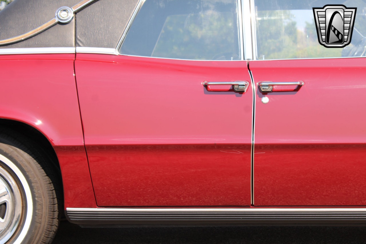 1968 Ford Thunderbird 69