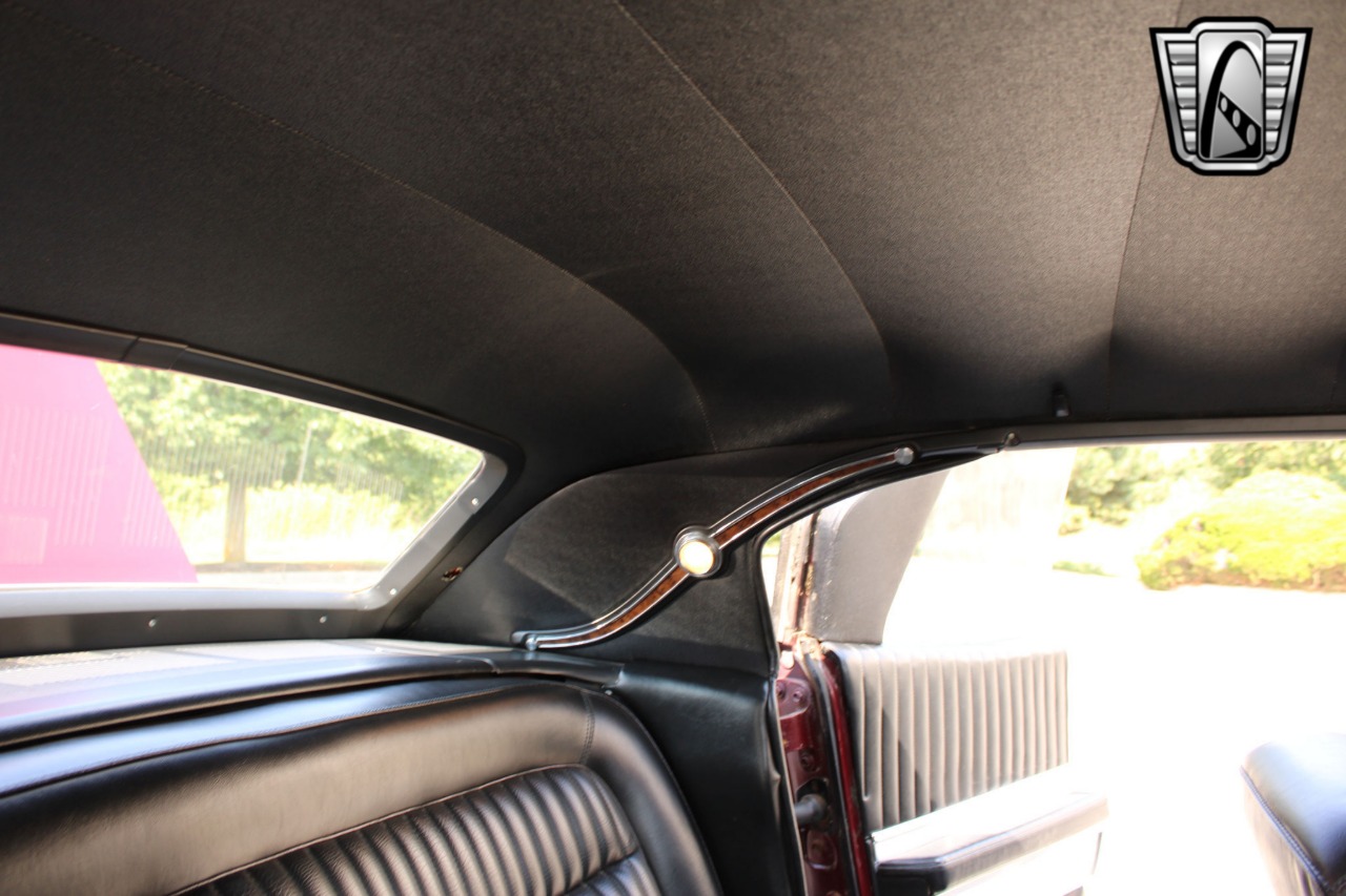 1968 Ford Thunderbird 25