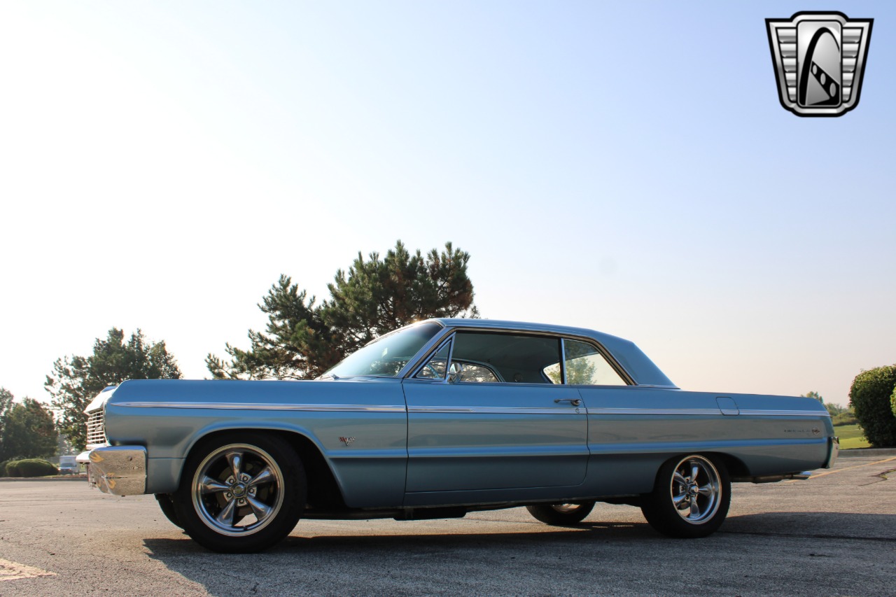 1964 Chevrolet Impala SS 2