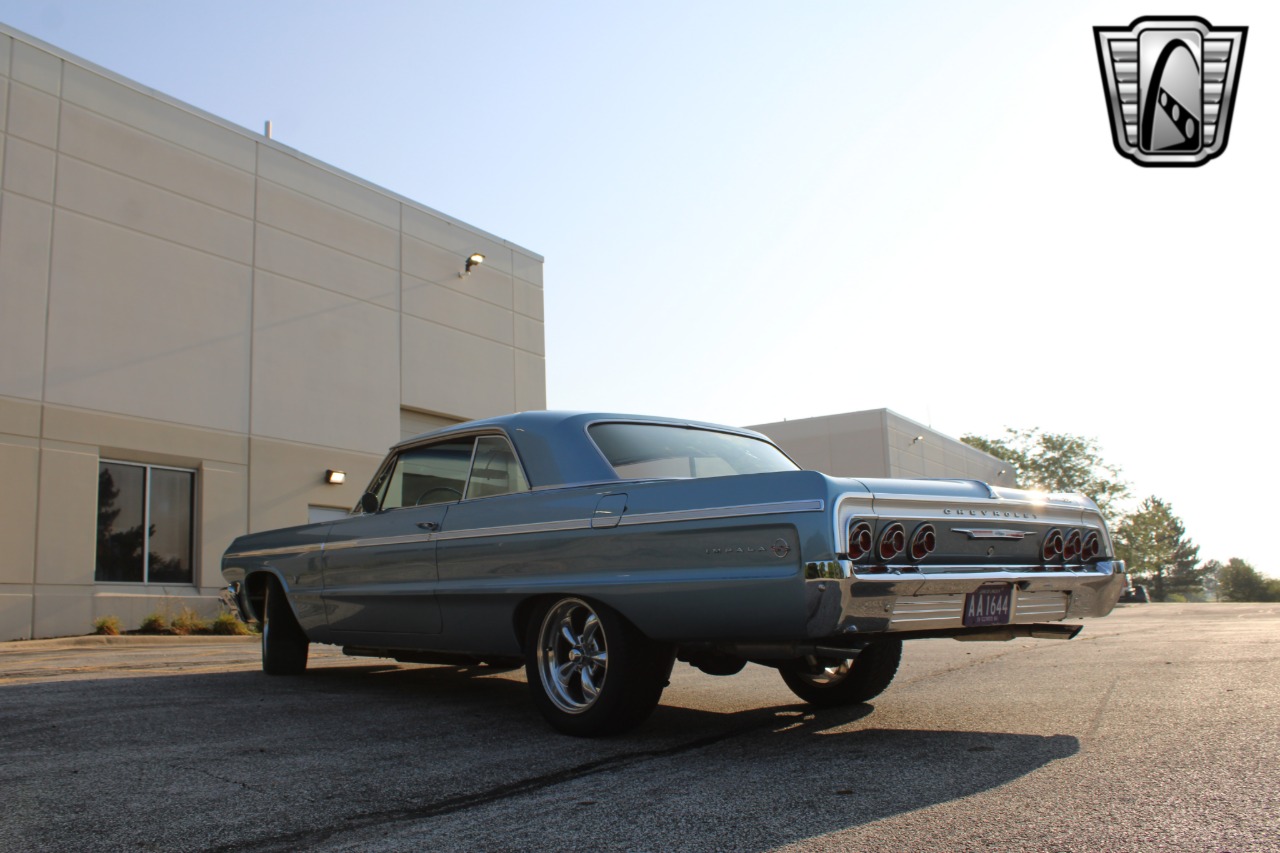 1964 Chevrolet Impala SS 34
