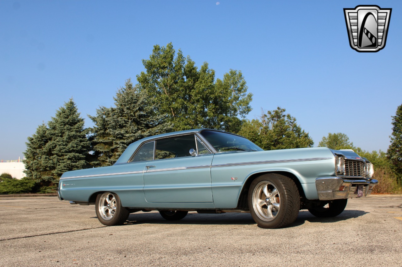 1964 Chevrolet Impala SS 37