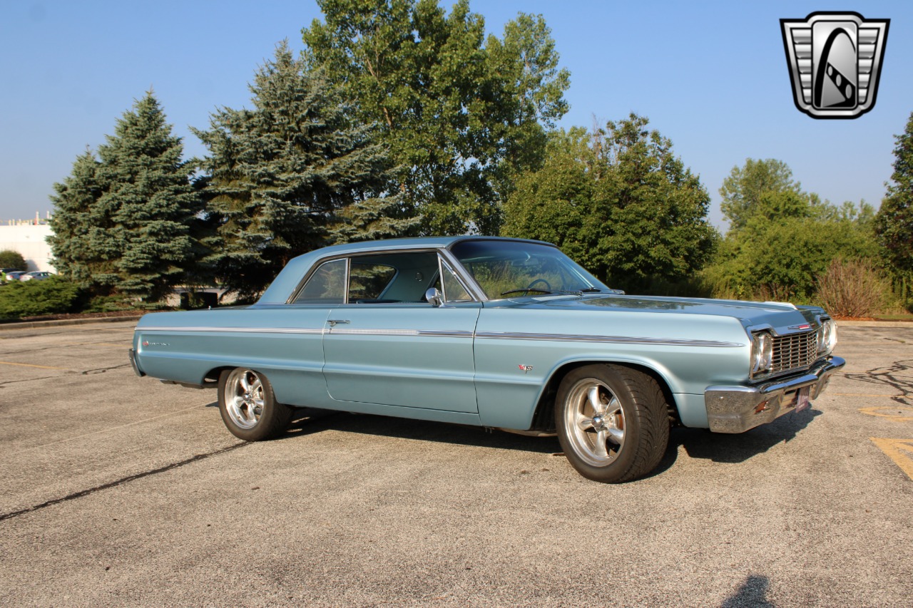 1964 Chevrolet Impala SS 38