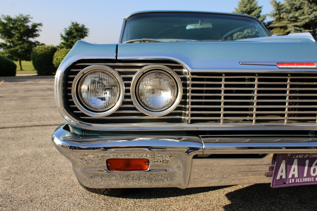1964 Chevrolet Impala SS 42