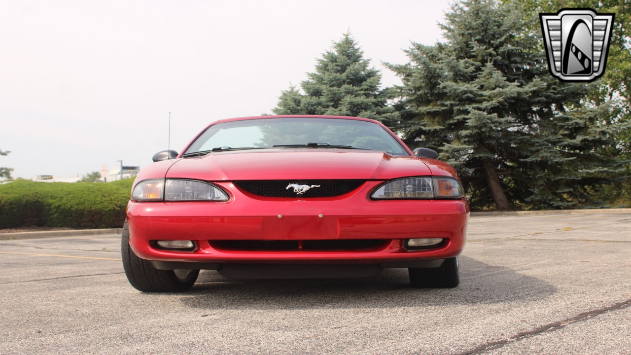 1996 Ford Mustang GT 33