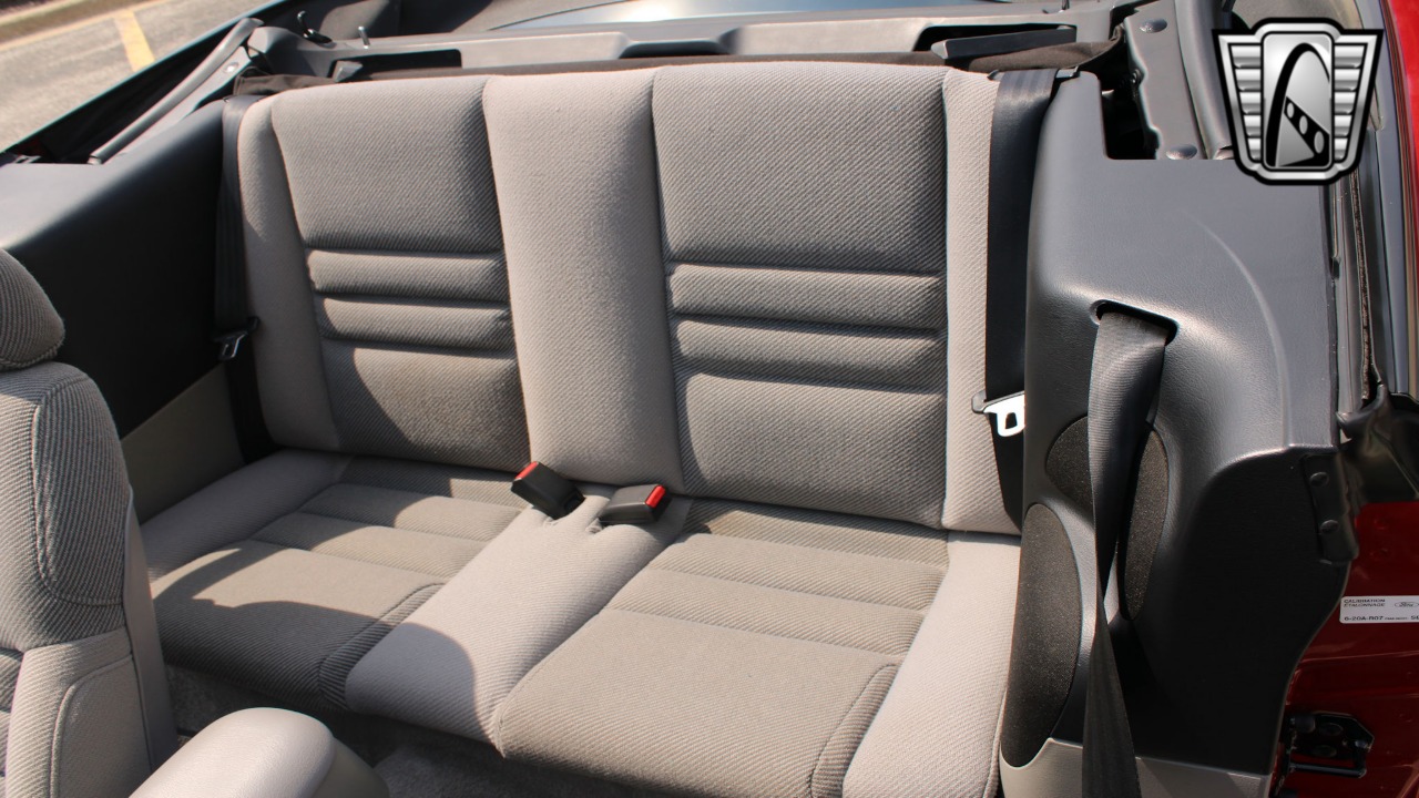 1996 Ford Mustang GT 27