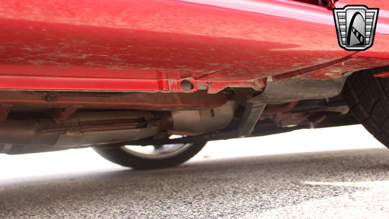 1996 Ford Mustang GT 14