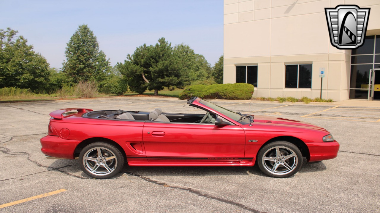 1996 Ford Mustang GT 45