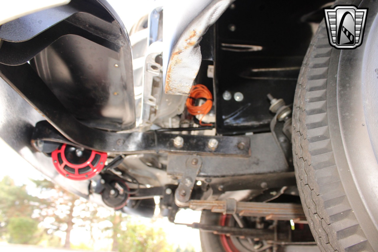 1950 Chevrolet 3100 83