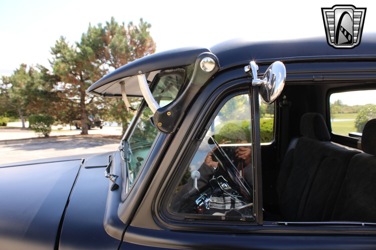 1950 Chevrolet 3100 64