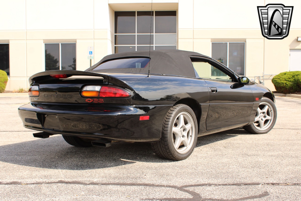 1997 Chevrolet Camaro 16