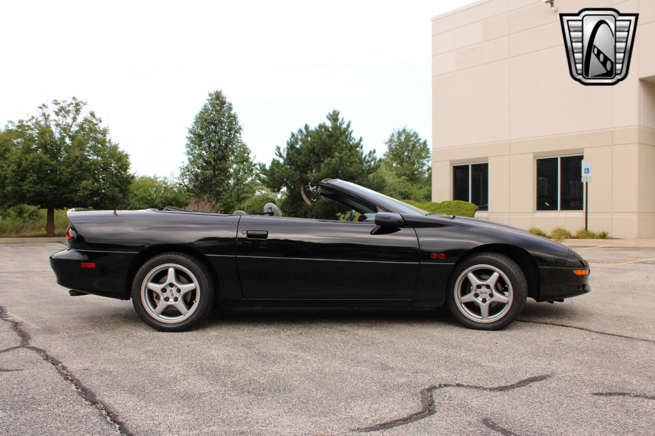 1997 Chevrolet Camaro 38