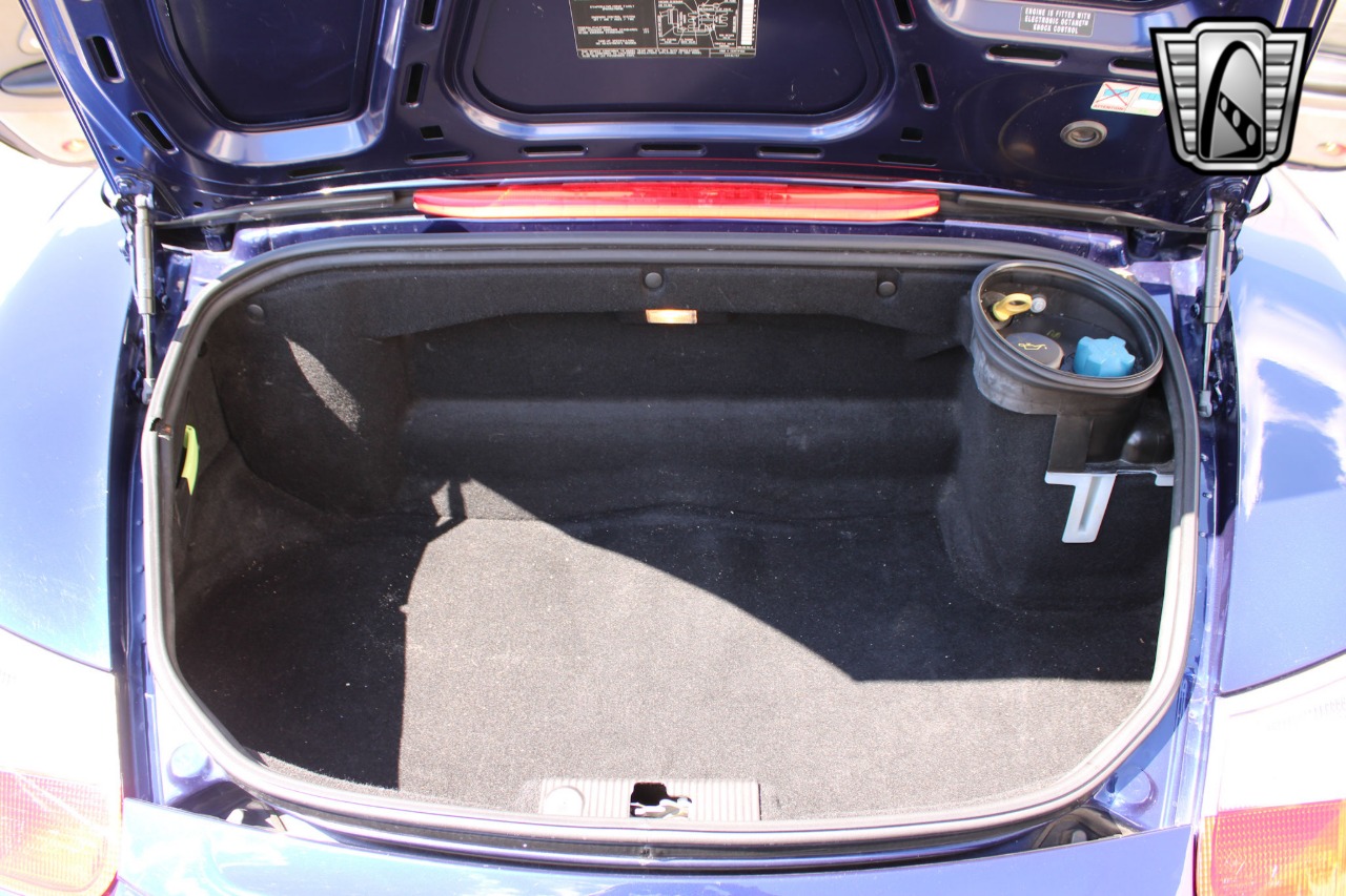 2003 Porsche Boxster 21