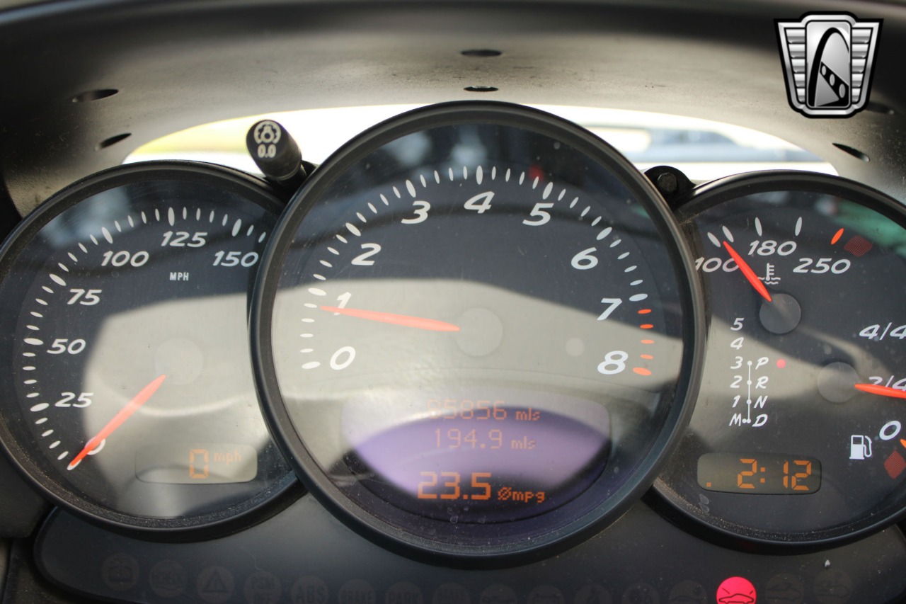 2003 Porsche Boxster 24